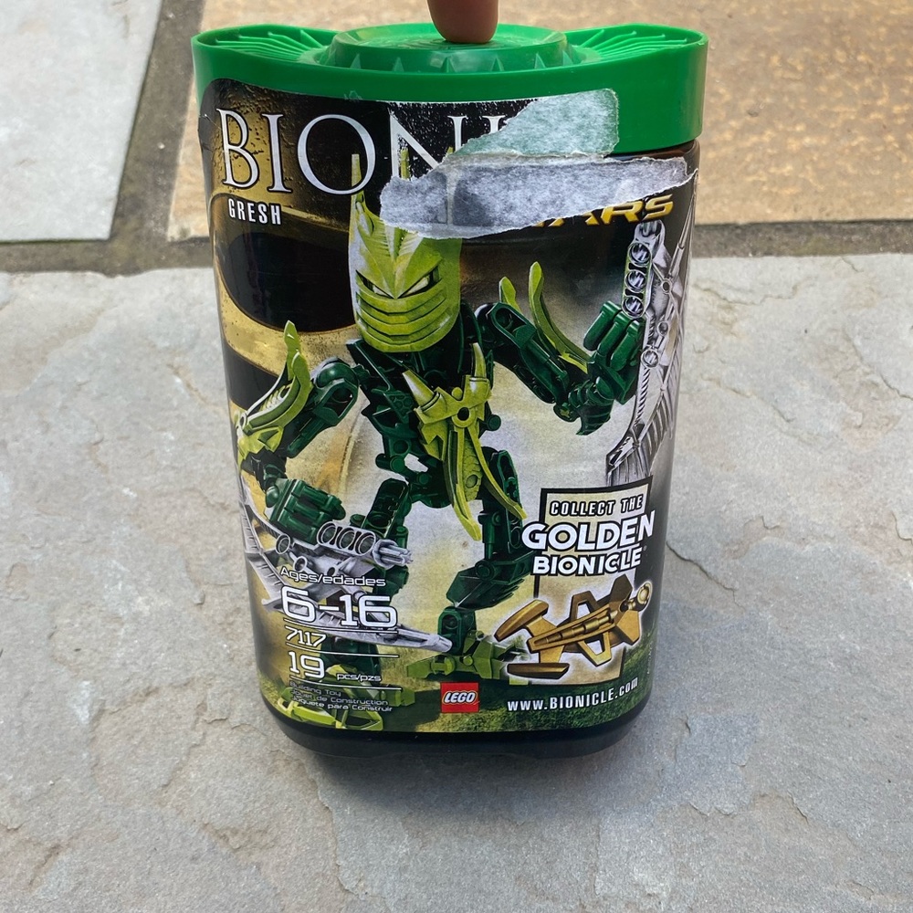 2009 collectable lego